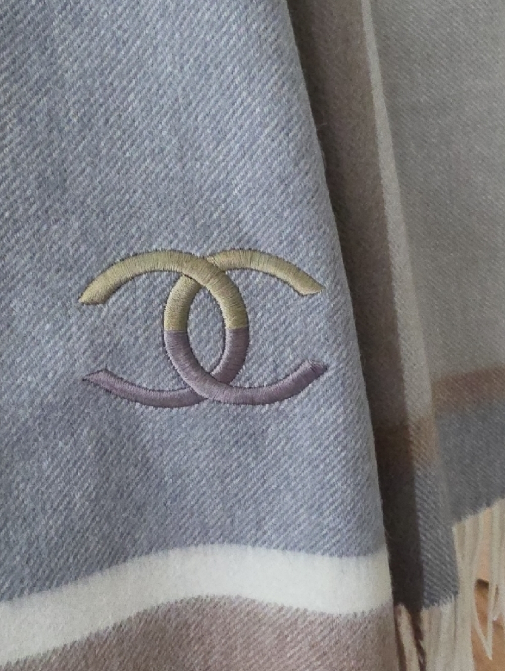 CHANEL Light Gray and Taupe Striped Wool Scarf - Picture 2 of 7